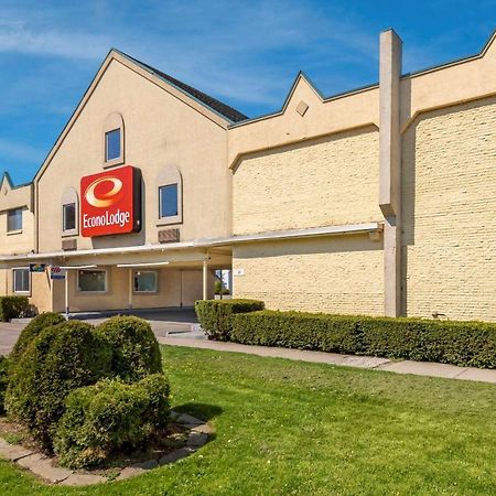 Econo Lodge Cortland Extérieur photo